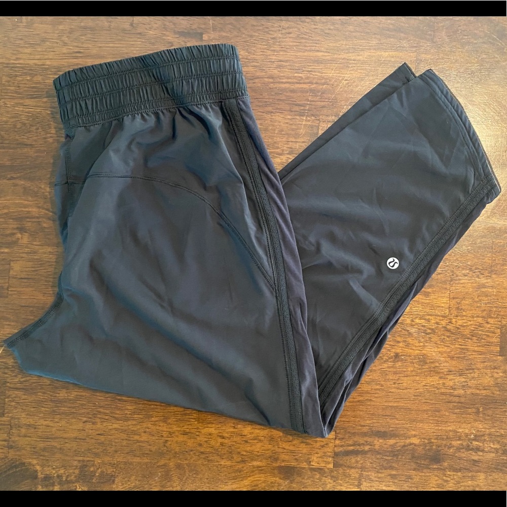 Lululemon Casual Crop